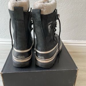 Sorel Caribou Boots